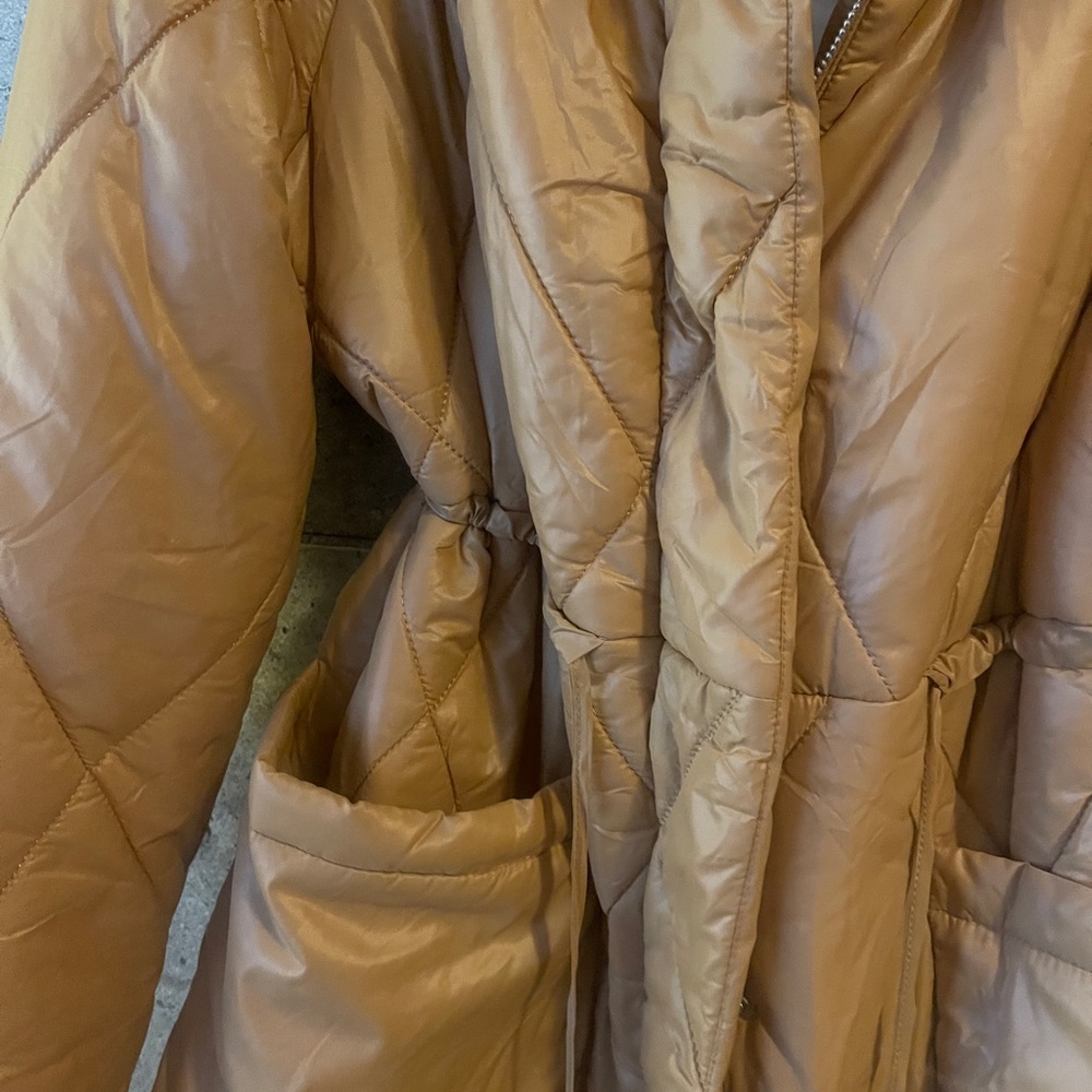 ****NOT FOR SALE****Fall Jacket Tan Size M/L - Picture 6 of 7